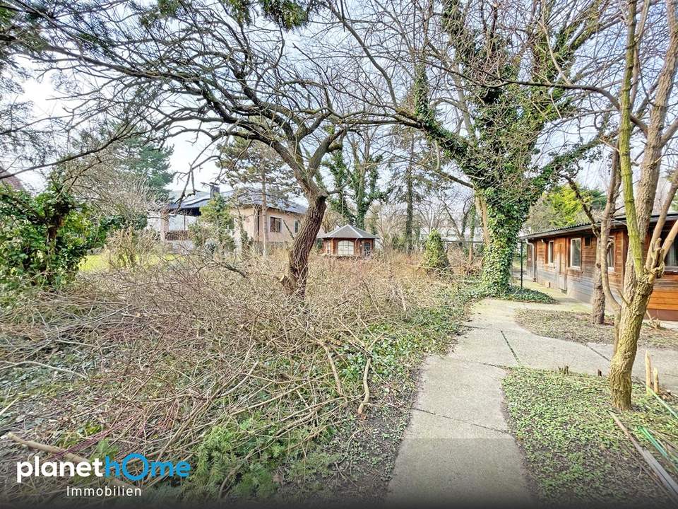 Herrlicher, gut teilbarer Baugrund in unmittelbarer Nähe (ca. 450 m) zum Bahnhof Leopoldau!