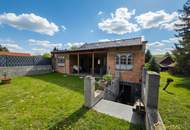 Ihr Traum vom Eigenheim – gestalten Sie selbst! Bungalow-Rohbau mit 485 m² Eigengrund, 2 Terrassen &amp; Carport.