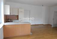 Sonnige 3-Zimmer Wohnung in der Sophiengutstraße 31 / Froschberg