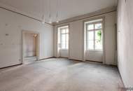 HOFRUHELAGE mit GRÜNBLICK | Sanierungsbedürftiger Altbau | Ca. 8,7 m² Balkon-Option (baubewilligt) | Nähe Einsiedlerpark, U4 Margaretengürtel, künftiger U2-Station Reinprechtsdorfer Straße