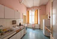 ++Rarität++ Großzügige Stilaltbauwohnung zum Sanieren in Bestage!