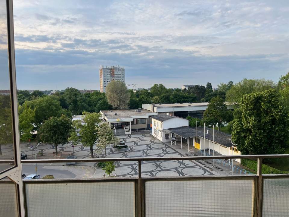 Brauhausstraße - 4 Zimmer mit 2 Balkone und Garage