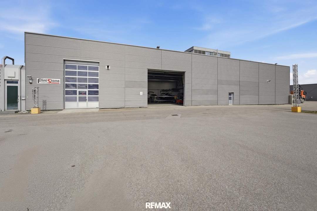 Kranhalle in TOP Lage * Miete netto 7,09/m2 *Die ersten 2 Monate kostenfrei mieten*