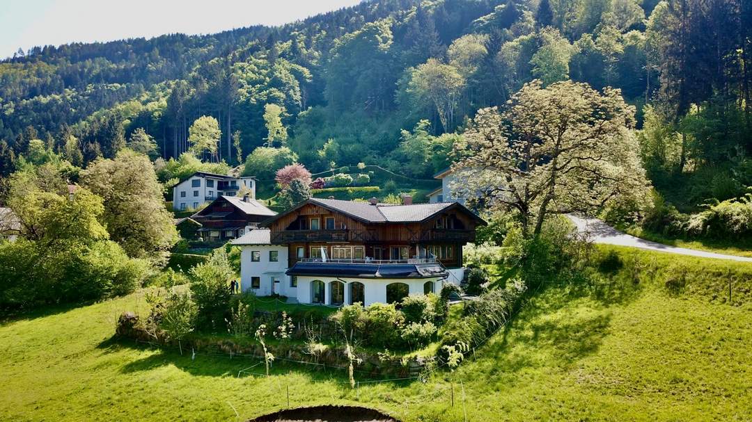 Atemberaubende Aussichtslage – Charmantes Landhaus mit Panoramablick über den Ossiacher See!