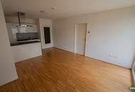 Moderne 2-Zimmer Wohnung mit Loggia nahe Denglerpark