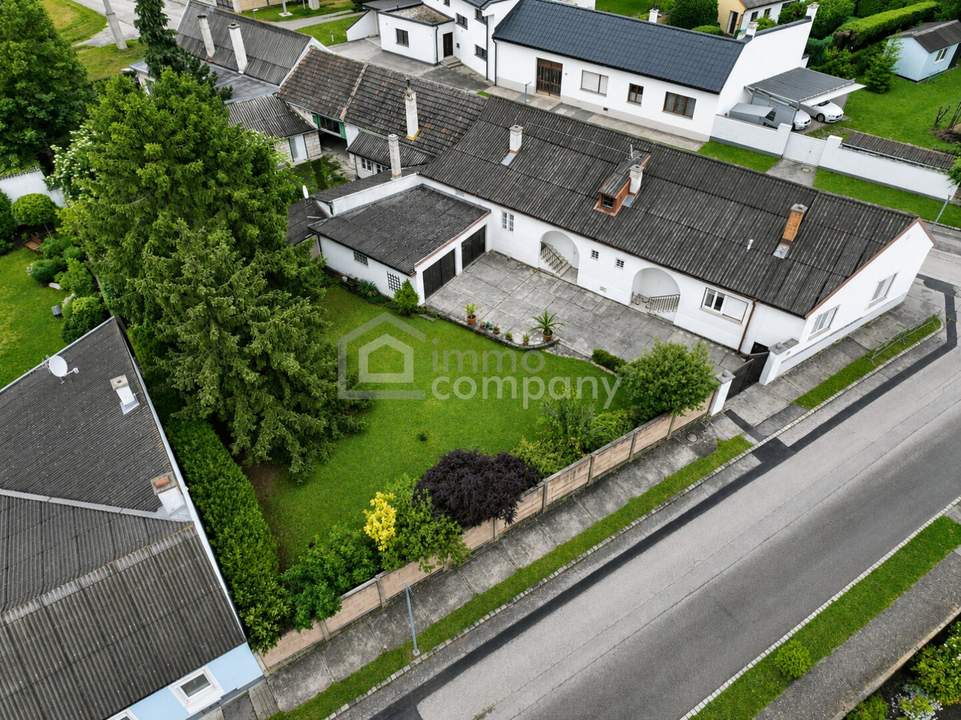 Haus in Ruhelage mit zwei Wohneinheiten in Mannersdorf/Leithagebirge zu verkaufen!