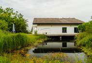 Exklusive Architektenvilla mit Schwimmteich, Gästehaus und idyllischem Garten