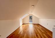 Einfamilienhaus Baujahr 2006 in toller Lage! Völlig unterkellert, Carport, schöner Garten mit Pool!