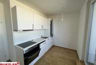 Helle 2-Zimmer-Wohnung mit großer Dachterrasse