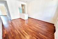 Zwischen Wiener Klassik und Naschmarkt Vibes - Ihr Zuhause mit Charme! Hofseitiger Balkon + Ruhiges Schlafzimmer! HIP und TRENDY die Gegend - Magisch schön das Altbauhaus - Ein MUST HAVE die Wohnung!