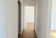 Dachgeschosswohnung mit 3 Zimmern auf ca. 70m2 inkl. Garage - Ruhige Lage, Lichtdurchflutet und hochwertig ausgestattet!
