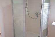 15459 PREISREDUKTION, NEUWERTIG, LOGGIA MIT SEEBLICK!