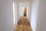 UNBEFRISTET - tolle Loggia - Helle 5-Zimmer Neubau Maisonette-Wohnung mit separater Küche, Lift, Gartennutzung und Garagenplatz optional