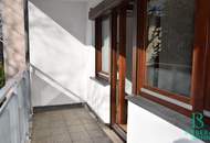 Eleganter "Retro-Style" - Großzügige, sonnige, ruhige Wohnung mit Süd-Loggia! 2 Garagenplätze!