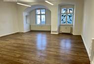 Attraktives Büro oder Praxis