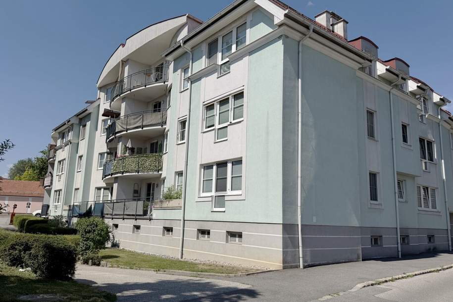 3-Zimmer-Wohnung in Neunkirchen | Südwestbalkon, Tiefgarage & zentrale Lage, Wohnung-miete, 890,00,€, 2620 Neunkirchen