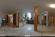 Großzügiges Einfamilienhaus mit neuer PV-Anlage und 2 Terrassen auf sehr großem Grundstück!