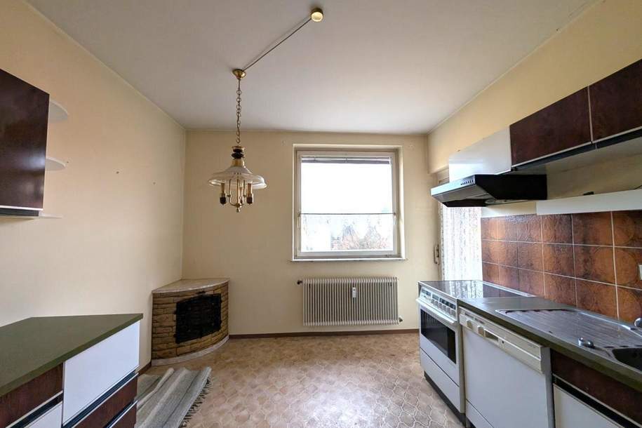 Sanierungsbedürftige 3-Zimmer-Eigentumswohnung mit Balkon, Loggia und Garage, Wohnung-kauf, 89.000,€, 8570 Voitsberg