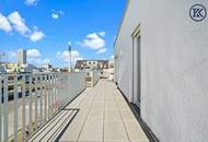 Luftiges Dachgeschoss-Refugium: Atemberaubende 2-Zimmer-Wohnung mit beeindruckender Freifläche