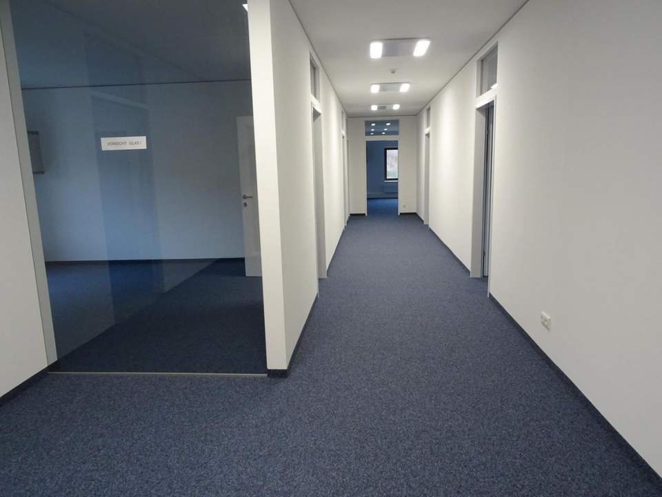 Gesamter Bürotrakt mit ca. 360m² im 3. OG eines historischen Gebäudes!