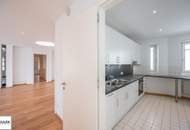 **Wohllebengasse: großzügige Dachgschosswohnung mit Terrasse u. Fernblick - Nähe Belvedere / Innenstadt **