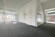 Arbeiten mit Charme - Bürofläche im Dachgeschoss einer Villa