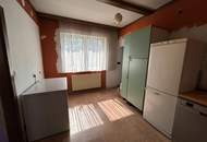 Einfamilienhaus mit großzügiger Halle und viel Potenzial in ruhiger Lage