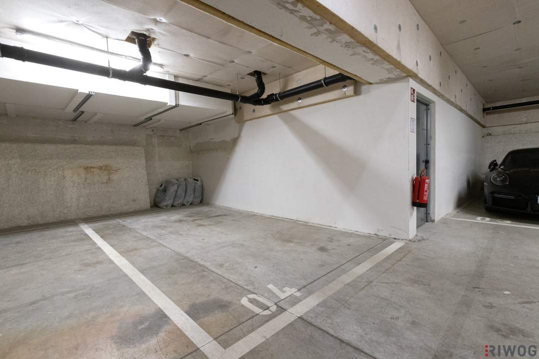 Garagenstellplatz mit AUTOLIFT in Neulerchenfeld || umfangreich saniert 2019