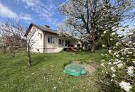 PLATZ zum WACHSEN – sanierungsbedürftiges Haus mit großem Garten und traumhaften Bäumen in Graz Liebenau! Bungalow mit Ausbaureserve!