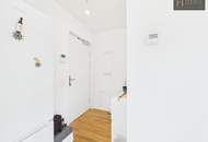 Exklusive Neubauwohnung mit großer Terrasse, Balkon &amp; Garage