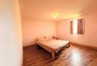 Sanierungsbedürftiger Bungalow mit großem Grundstück - in ruhiger, sonniger Lage