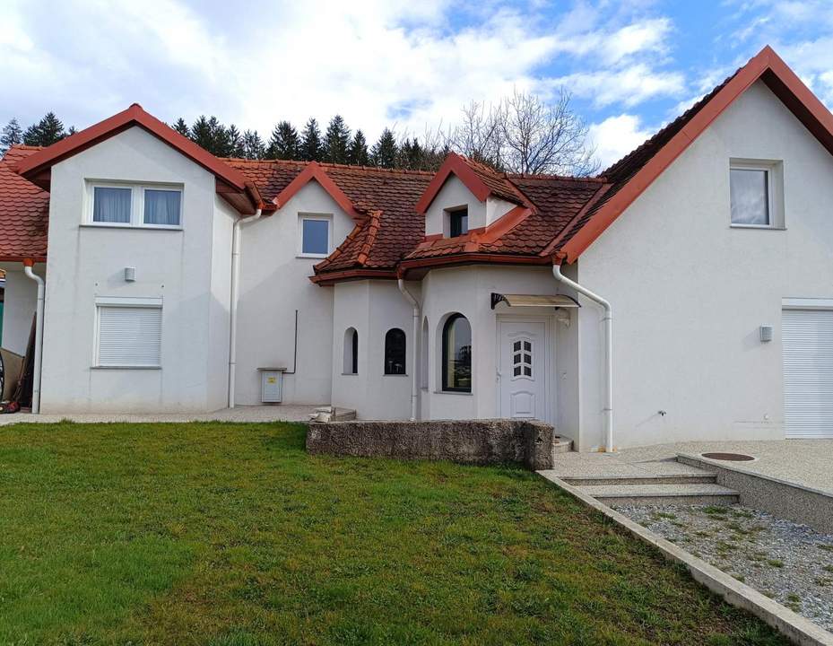 Einfamilienhaus mit Charme und Flair in sonniger, ruhigen Lage, nur 25 Min. von Graz entfernt!
