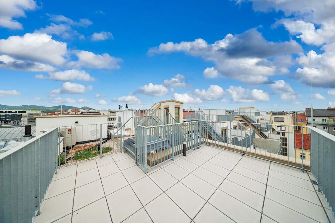 Dachgeschoss mit Weitblick: Urban. Modern. Exklusiv.