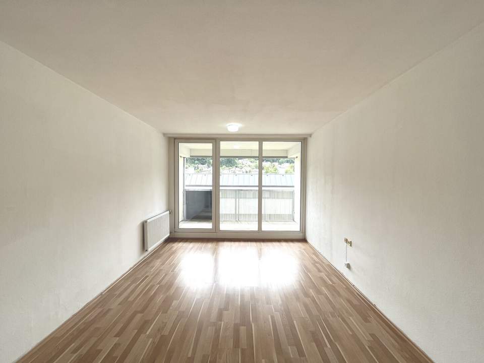 Purkersdorf! Helle 1-Zimmer Wohnung mit Loggia!