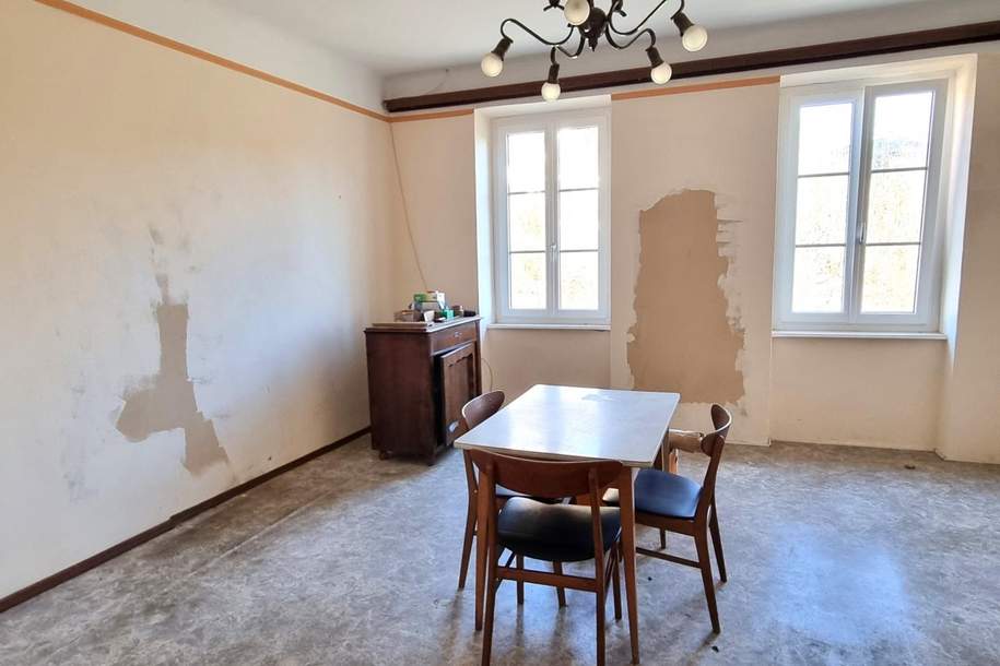 "In Kaufabwicklung"! RENOVIERUNGSBEDÜRFTIGES EINFAMILIENHAUS IN SEHR SCHÖNER LAGE, Haus-kauf, 370.000,€, 3013 Sankt Pölten(Land)