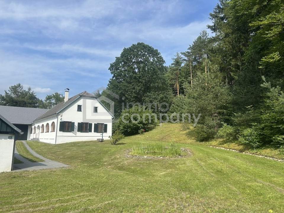 Sooo schön - Charmantes Bauernhaus mit ca. 1 ha Grund in Einzellage
