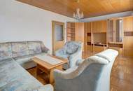 NEUER PREIS !! Sehr großes Haus im Herzen von Lassee!