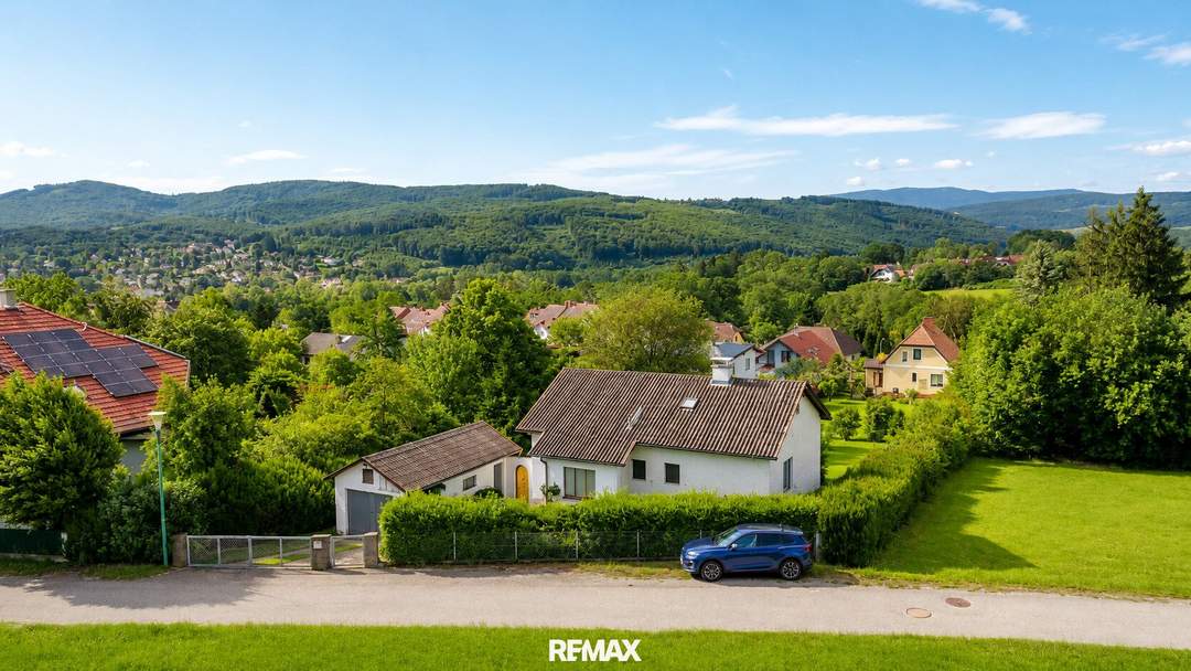 Etwas ganz Besonderes - Traumgrundstück mit unverbaubarem Fernblick in absoluter Ruhelage, Pendlertraum!