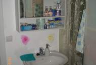 ** Bis 09/2028 befristet vermietete 2 Zimmer Altbauwohnung mit Balkon ** Nähe Augarten **