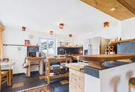 Gemütliches Einfamilienhaus in zentraler, ruhiger und sonniger Lage mit Bergblick