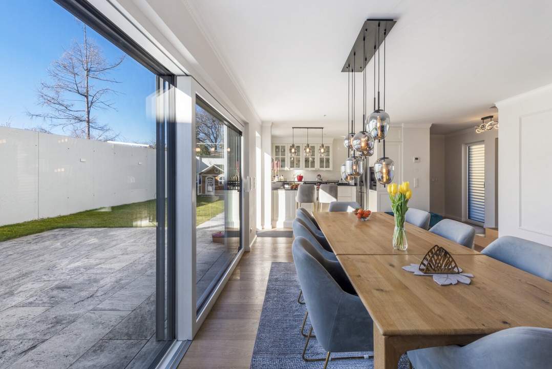 Architektenhaus mit genialem Stadtgarten | 5 Zimmer | 2 Autostellplätze | Privatsphäre