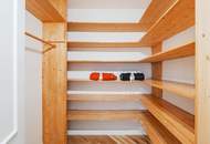 Ruhige, sanierte 3,5 Zimmer Wohnung mit Designer-Bad und Küche + Garage (optional!) in Mariahilf - beziehbar ab 01/26!