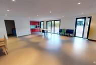 Helle Terrassenwohnung inklusive Pool, Weinkeller, Fitness- und Wellnessbereich