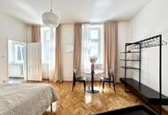 U3, ROCHUSMARKT UND RABENHOF - ZAUBERHAFTE ALTBAU-GARCONNIERE IN HOFRUHELAGE BEIM KARDINAL-NAGL-PLATZ