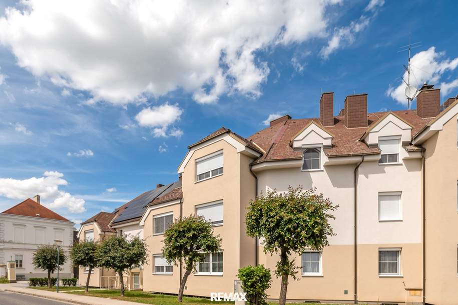 Neuwertige 3.Zi-Wohnung mit Stellplatz und großem Keller bei Bad Pirawarth, Wohnung-kauf, 209.000,€, 2222 Gänserndorf