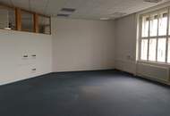 Großzügige Bürofläche mit 604 m² - 9 Büros im 4. Obergeschoss