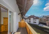 Hochwertige Dachgeschosswohnung mit schönem Ausblick in Ruhelage