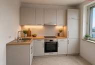 Sehr einladende, großzügige 2-Raum-Wohnung mit Loggia! Im Stadtteil Niedernhart/Spallerhof direkt neben dem Vital- und Einkaufszentrum Muldenstraße! 1A Infrastruktur und Öffi-Anbindung!
