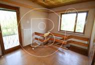 Sanierungsbedürftiges Einfamilienhaus mit Fernsicht in Grünruhelage!