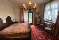 "Jahrhundertwende Stilhaus mit Wald"